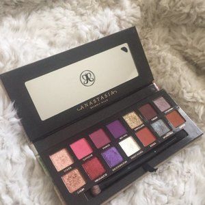 ABH Jackie Aina Palette Limited Edition